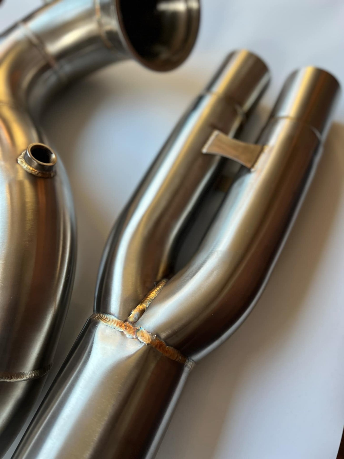 FLOW RS3 3.5" Downpipe Audi RS3 / TT RS (DNWA/DAZA)