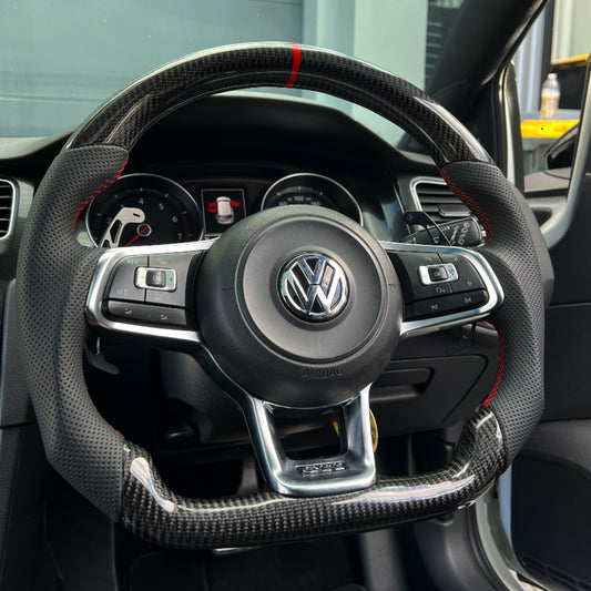 FLOW VW Golf MK7/7.5 Carbon Steering Wheel