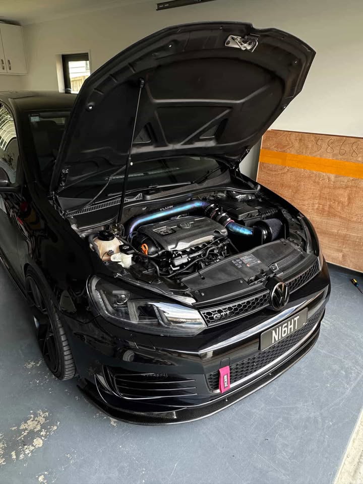 FLOW MK6 GTI 3" Titanium Intake Kit